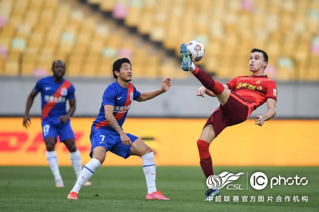 هداف الدوري الإنجليزي الدرجة الأولى 2023تعرف على أبرز الهدافين والتنافس الشرس