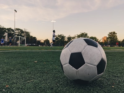 يلا كورة ماتش ليفربول ومانشستر سيتي مباشرمواجهة ملحمية في الدوري الإنجليزي